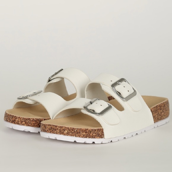 CHARLOTTE RUSSE WHITE CORK BUCKLE SANDALS - Picture 2 of 7